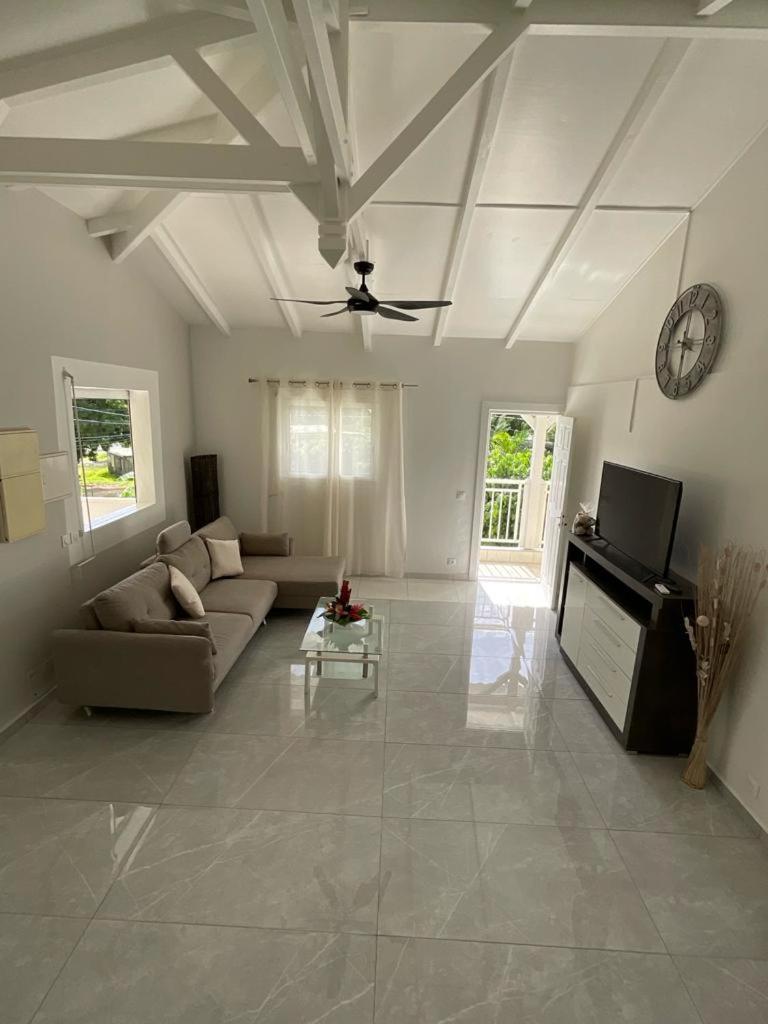 Location Les Flamboyants Apartment Sainte-Anne  Luaran gambar